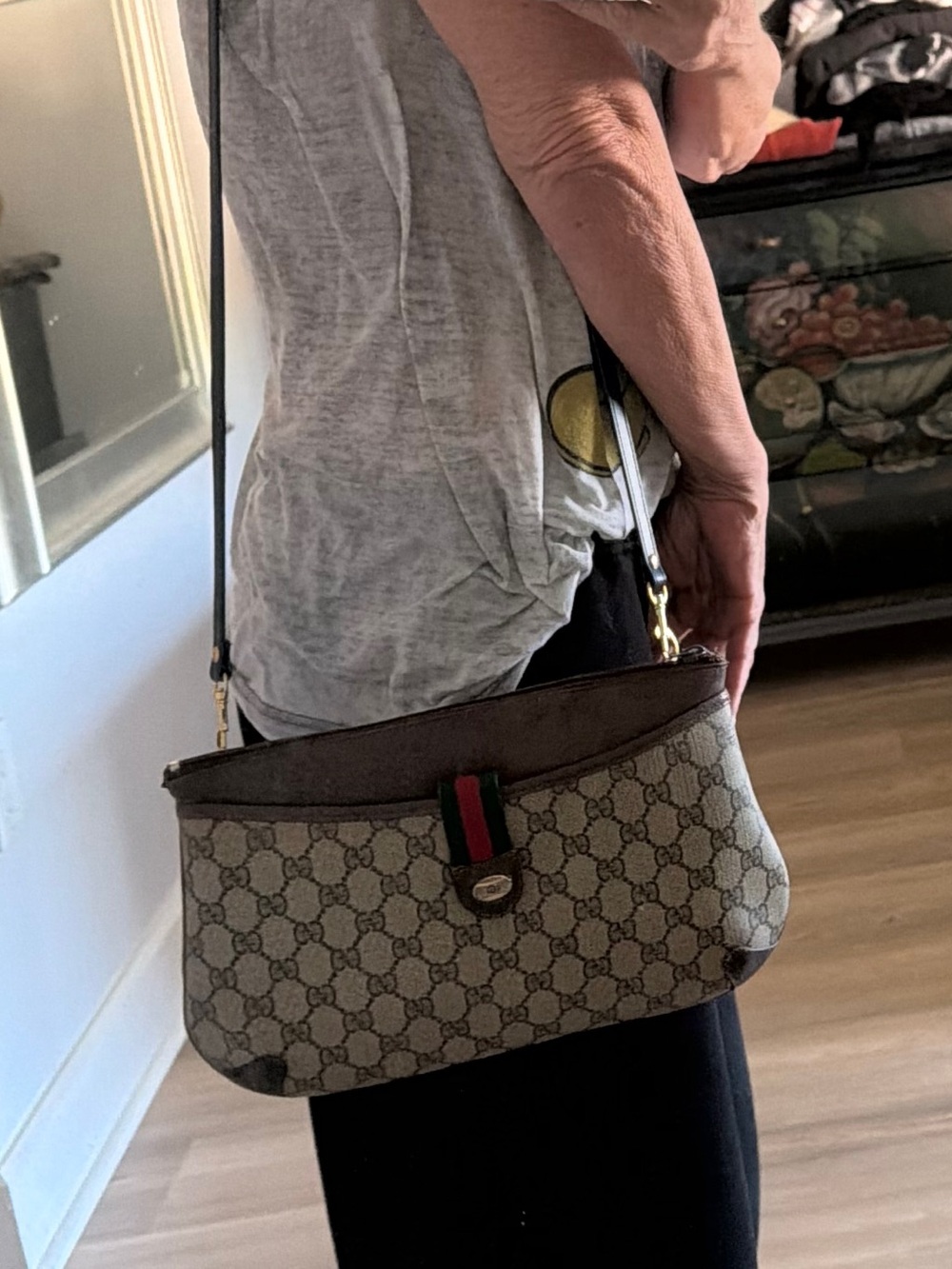 Last day sale GUCCI GG Supreme Coated Canvas w Sherry Web  Convertible Bag  VGVC - Picture 8 of 16